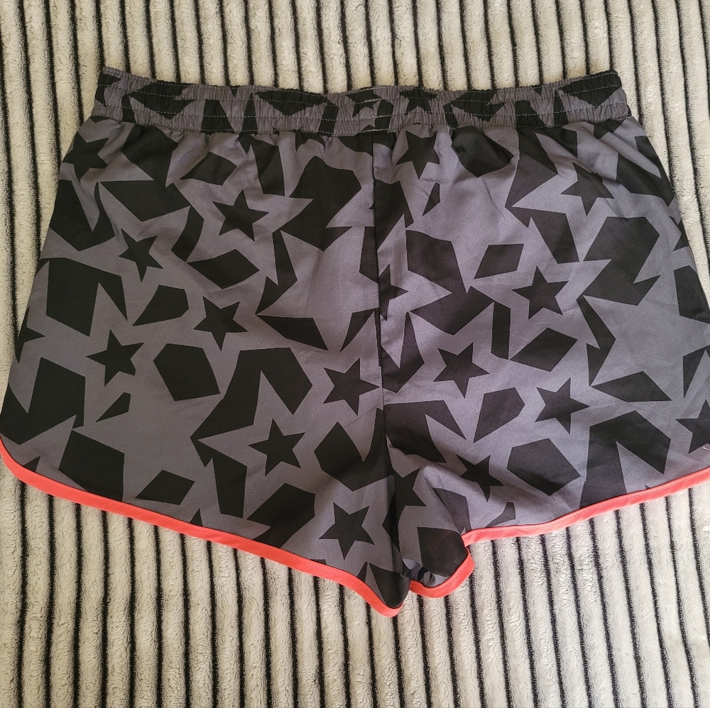 Xersion Quick Dri Girl Star/Neon Shorts Size 14 NWOT - Picture 2 of 3